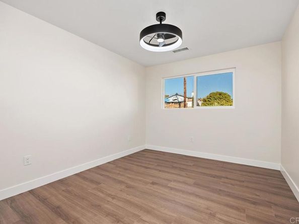 2839 Emerald Drive, Oceanside CA 92056