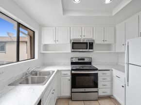 3458 Los Mochis Way, Oceanside CA 92056
