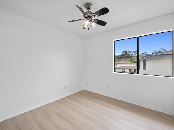3458 Los Mochis Way, Oceanside CA 92056