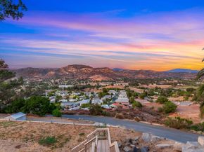 10906 Serena Lane, Lakeside CA 92040