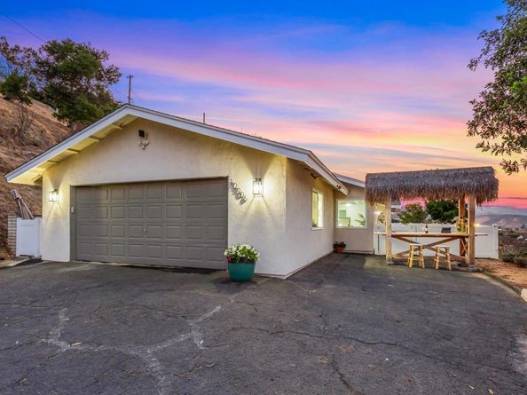 10906 Serena Lane, Lakeside CA 92040