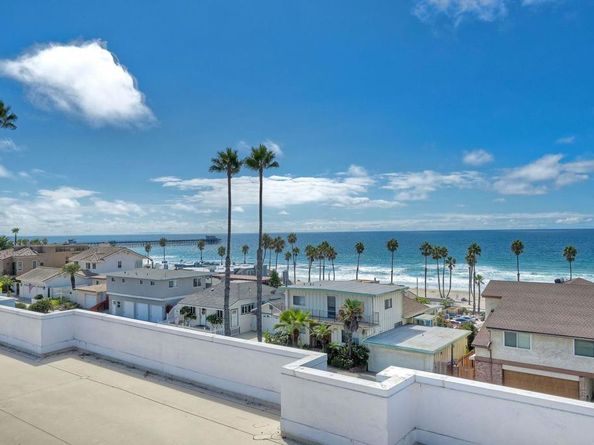 910 N Pacific Street 15, Oceanside CA 92054