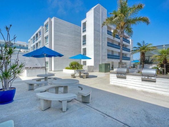910 N Pacific Street 15, Oceanside CA 92054