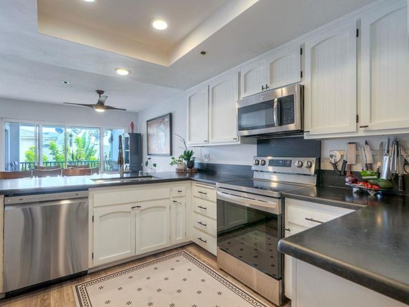 910 N Pacific Street 15, Oceanside CA 92054