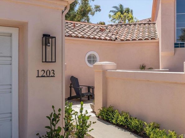 1203 Via Apuesto, San Marcos CA 92078