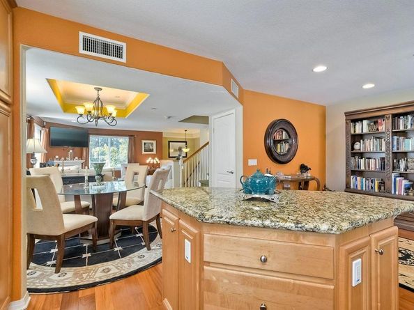 4031 Aidan Cir, Carlsbad CA 92008