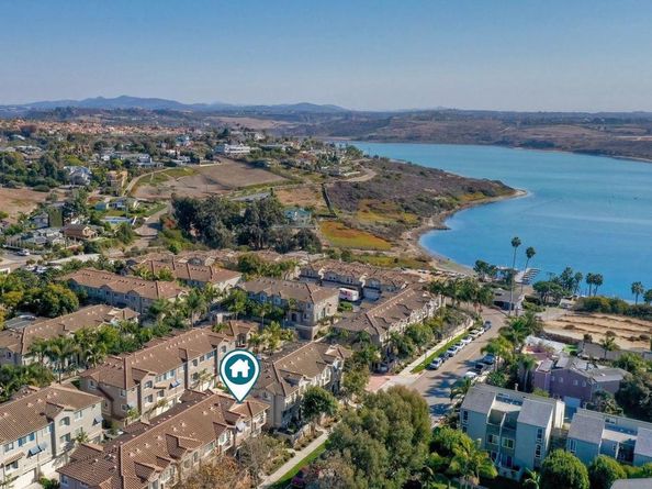 4031 Aidan Cir, Carlsbad CA 92008