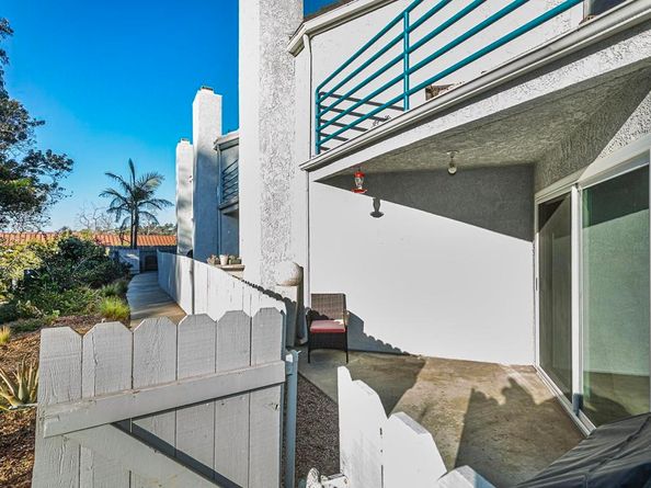 656 Westlake Street, Encinitas CA 92024
