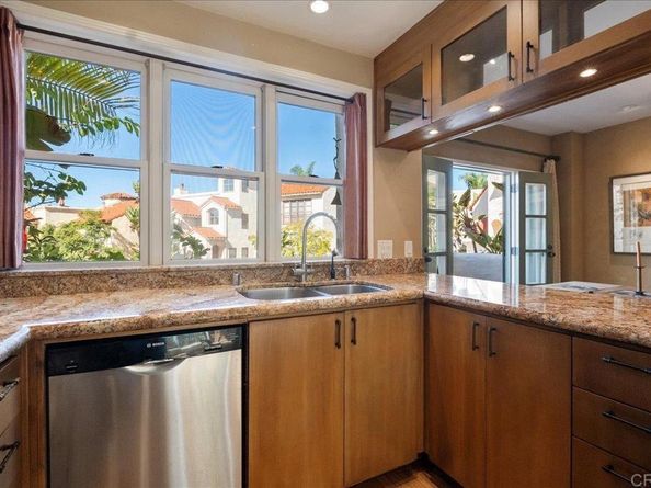 7339 Draper Avenue, La Jolla CA 92037