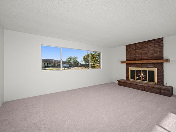 1940 Willowbrook Court, El Cajon CA 92019