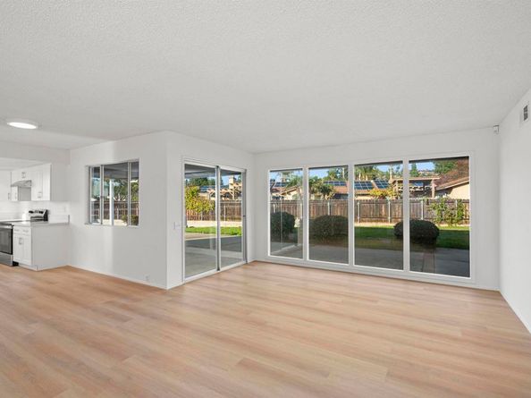 1940 Willowbrook Court, El Cajon CA 92019