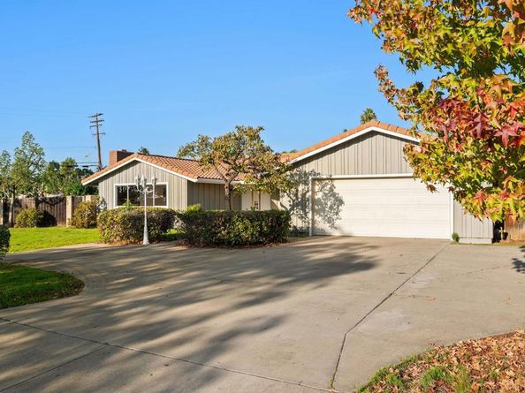 1940 Willowbrook Court, El Cajon CA 92019