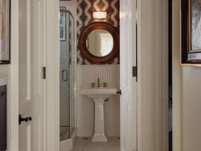 5735 Dolphin Place, La Jolla CA 92037