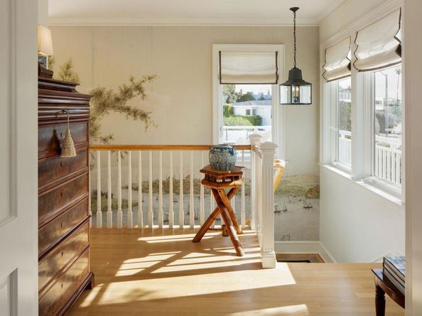 5735 Dolphin Place, La Jolla CA 92037