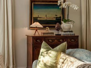 5735 Dolphin Place, La Jolla CA 92037