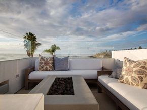 5735 Dolphin Place, La Jolla CA 92037