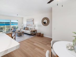 3991 Crown Point Drive P13, San Diego CA 92109