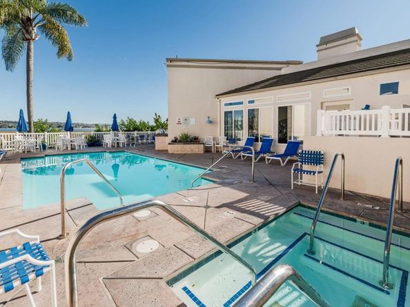 3991 Crown Point Drive P13, San Diego CA 92109