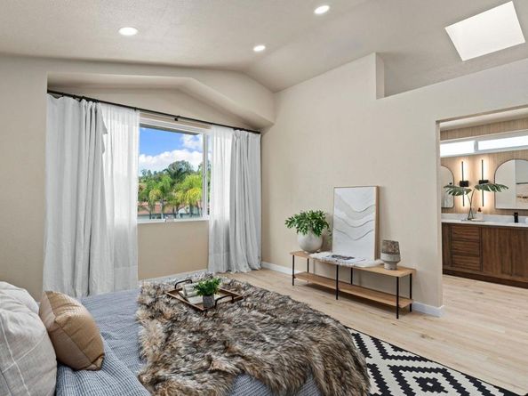 1401 Corte Rapallo, Escondido CA 92026