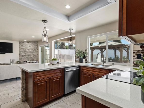 1401 Corte Rapallo, Escondido CA 92026