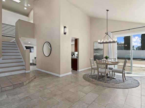 1401 Corte Rapallo, Escondido CA 92026