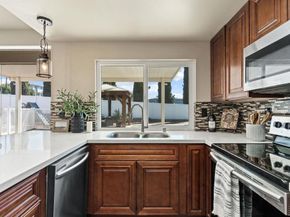 1401 Corte Rapallo, Escondido CA 92026