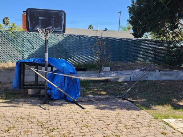 530 Roja Drive, Oceanside CA 92057