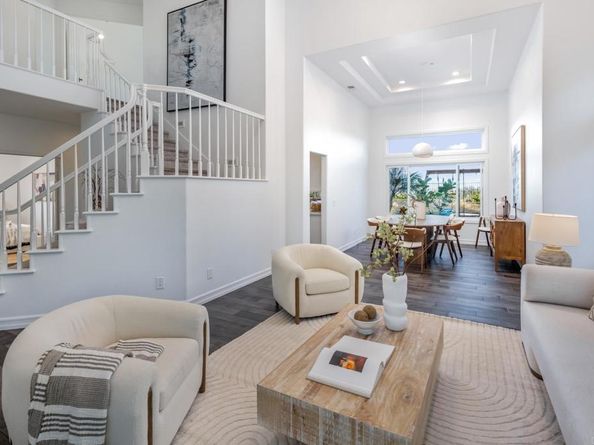 608 Crest Drive, Encinitas CA 92024