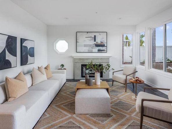 608 Crest Drive, Encinitas CA 92024