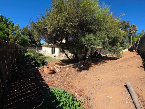 2315 California Street, Oceanside CA 92054