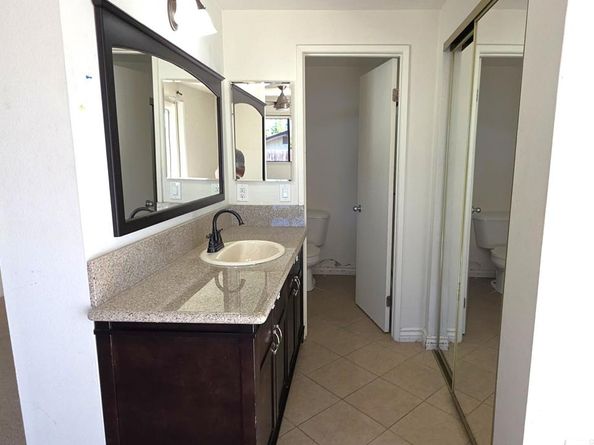 2315 California Street, Oceanside CA 92054