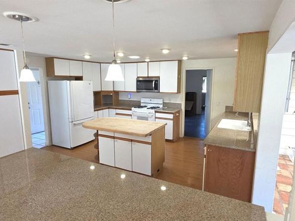 2315 California Street, Oceanside CA 92054