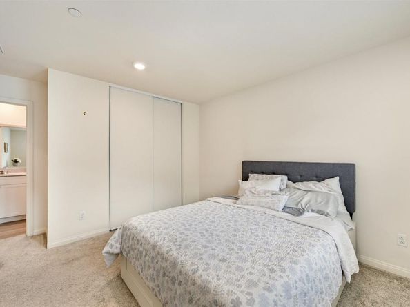 354 Fitzpatrick Road 104, San Marcos CA 92069