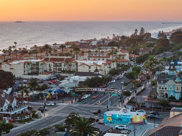 320 Chinquapin Avenue, Carlsbad CA 92008