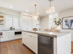 320 Chinquapin Avenue, Carlsbad CA 92008