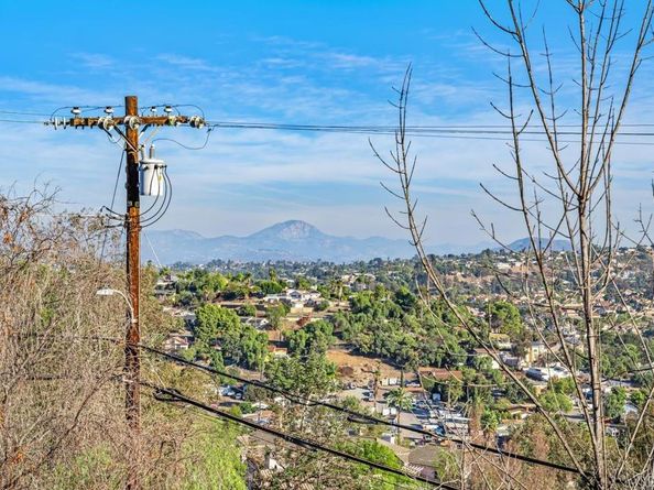 3810 Kenwood Dr, Spring Valley CA 91977