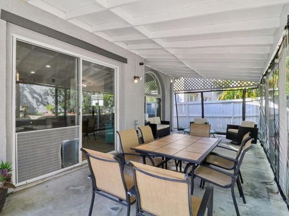 232 Manzanilla Way, Oceanside CA 92057