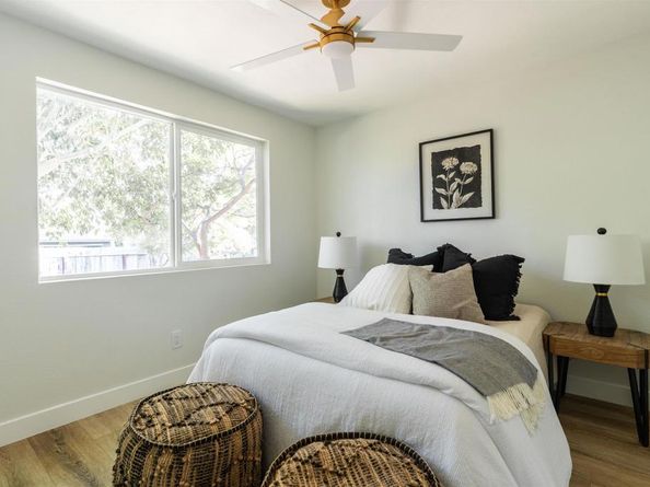 2275 Ivy Road, Oceanside CA 92054