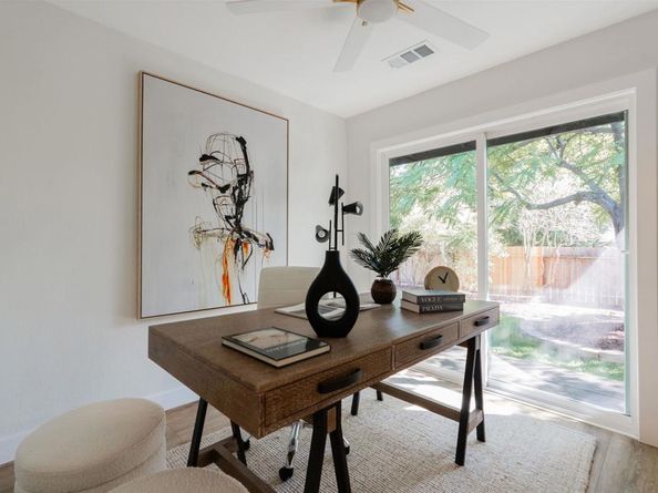 2275 Ivy Road, Oceanside CA 92054