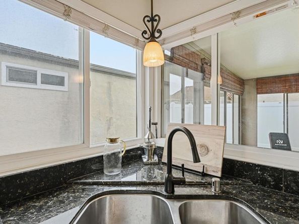 270 Chestnut Way, Oceanside CA 92057