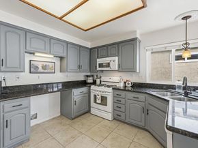 270 Chestnut Way, Oceanside CA 92057