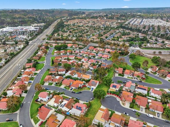 270 Chestnut Way, Oceanside CA 92057