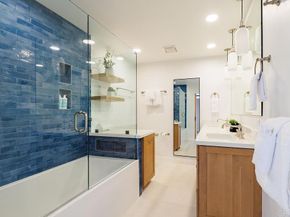 1202 N PACIFIC Street 402A, Oceanside CA 92054