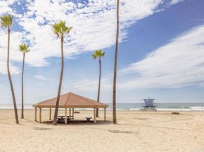 1202 N PACIFIC Street 402A, Oceanside CA 92054