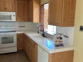 3032 Laurashawn Lane, Escondido CA 92026