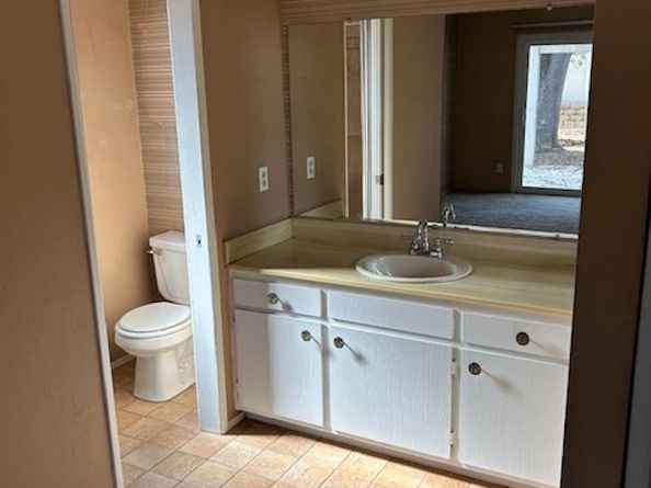 3032 Laurashawn Lane, Escondido CA 92026