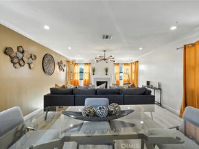 6325 6th Avenue, Los Angeles CA 90043