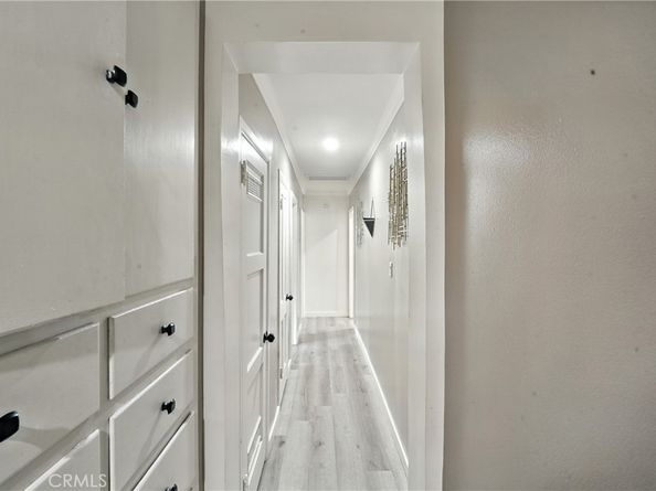 6325 6th Avenue, Los Angeles CA 90043