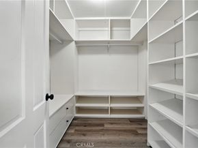 6325 6th Avenue, Los Angeles CA 90043