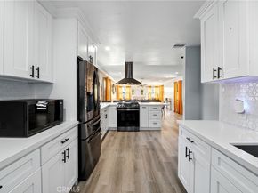 6325 6th Avenue, Los Angeles CA 90043